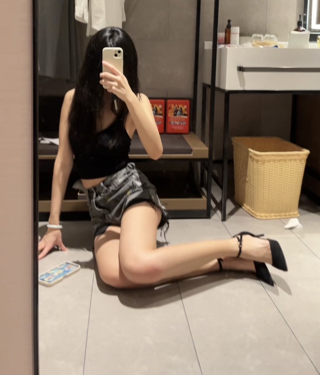梦里有花 tweet media