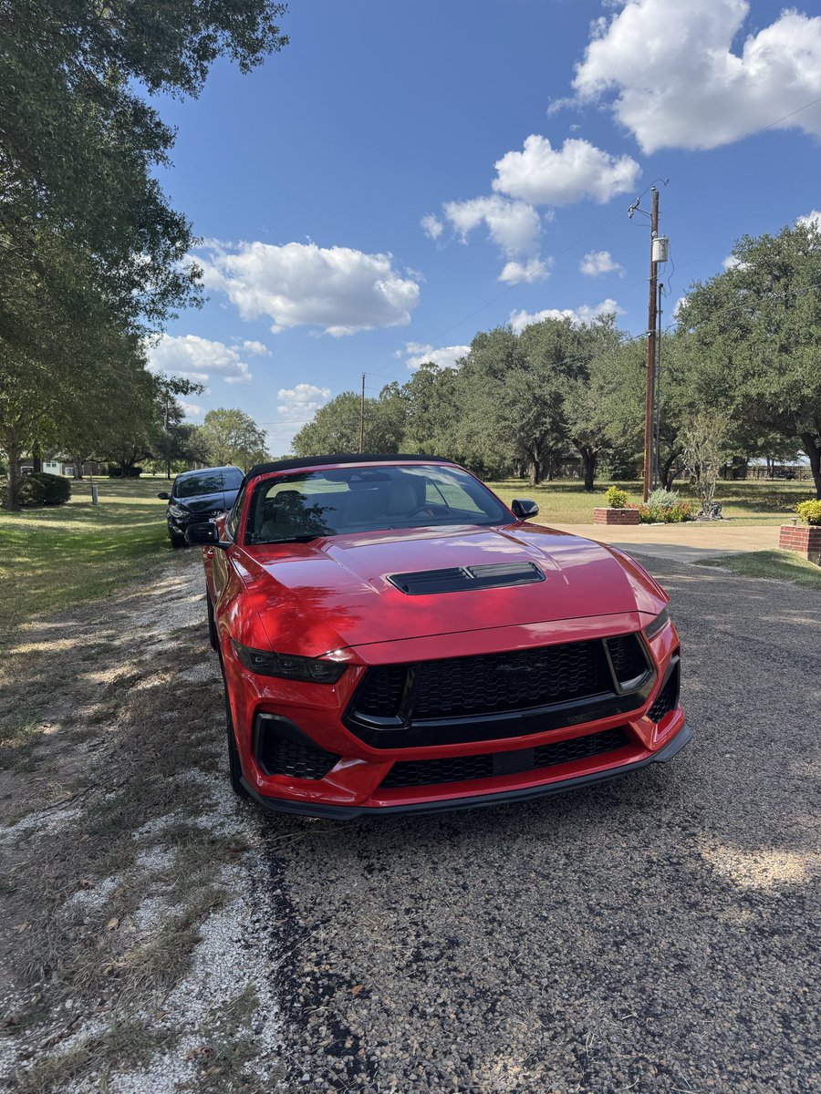 The car that’s on camera (Ford Mustang) and the camera car (Hyundai Elantra)