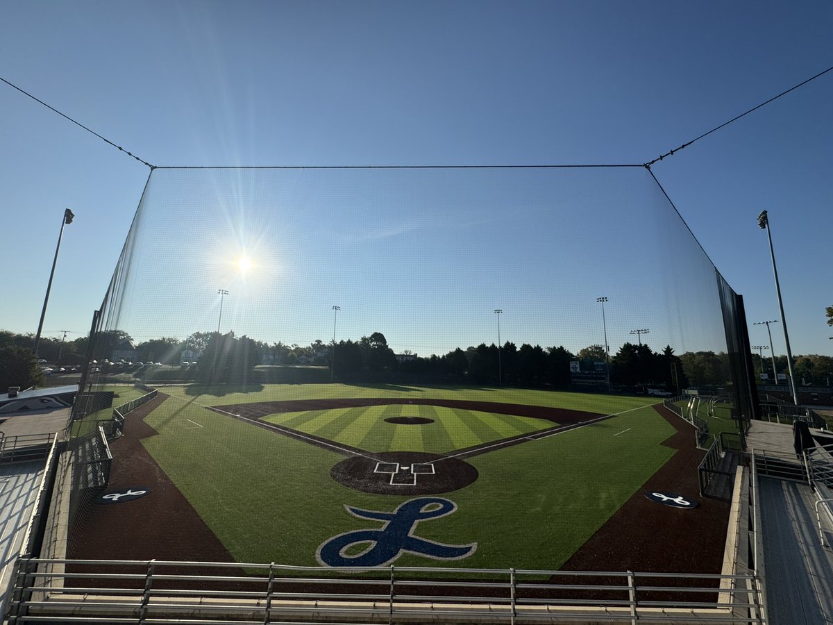Less than a month away from our Longwood Baseball Fall Prospect Camp! 

📅 Sunday, Nov. 2nd | Buddy Bolding Stadium

✅ Showcase your skills and receive instruction from our whole coaching staff
✅ Trackman Data
✅ Experience our facilities &amp; campus

🔗 tinyurl.com/LongwoodBSBCam…