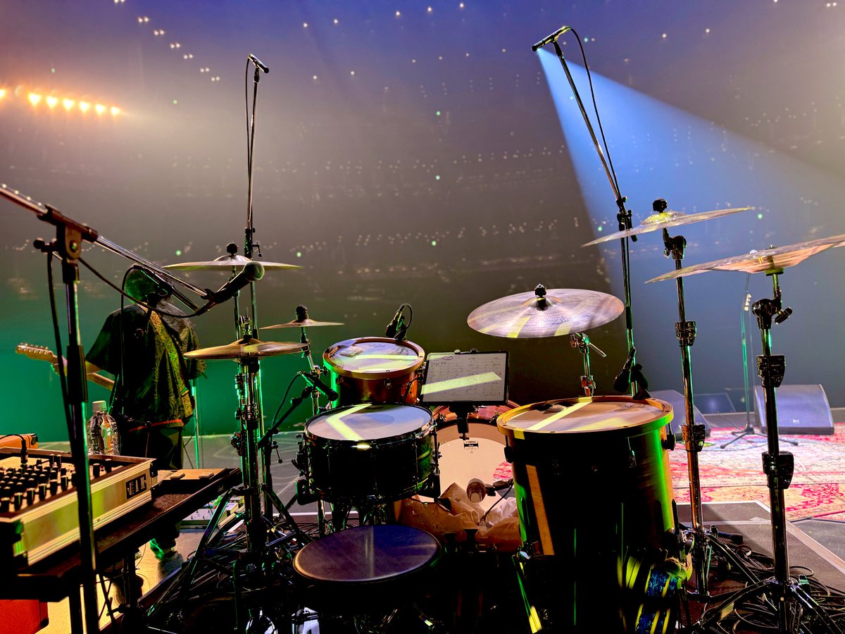 アルバムレコーディングから参加させていただきこんな素敵なツアーで演奏できたことに心から感謝ですっ
こんなにも魂揺さぶられる日々になるとは。。😭　明日からロス過ぎる！
横山さんまじでスーパーロックスターでした。

#横山裕_渋谷すばる
#YYSS 
#ROCK_TO_YOU
#横山裕