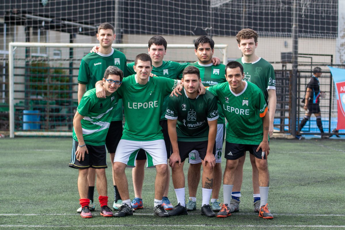 TRIUNFAZO DEL ARSE 🫡

<a href="/ArsenalLat/">Arsenal LAT</a> goleó a Ferro y acumula 9 puntos en la Zona A.