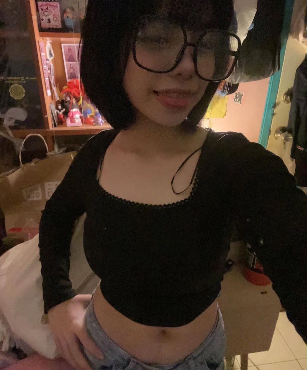 CunnySmeller's tweet photo. She has a dog filter on because she loves doggy style #fapping #cum #edge #wank #goon #mommy #whore #slut #bop #teenagegirls #asian #pinayflix #pinayhub #pinayleaked #pinaybeauty #titfuck https://t.co/jDdTxVbIGf