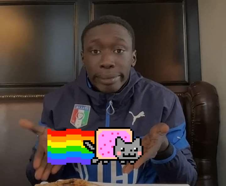 Phatiquez's tweet image. Seeing a lot of new faces. Which is fantastic. 

Still seeing a lot of “group pics of cats” with out Nyan in it. Got me pondering if they are reallly cat lovers!!