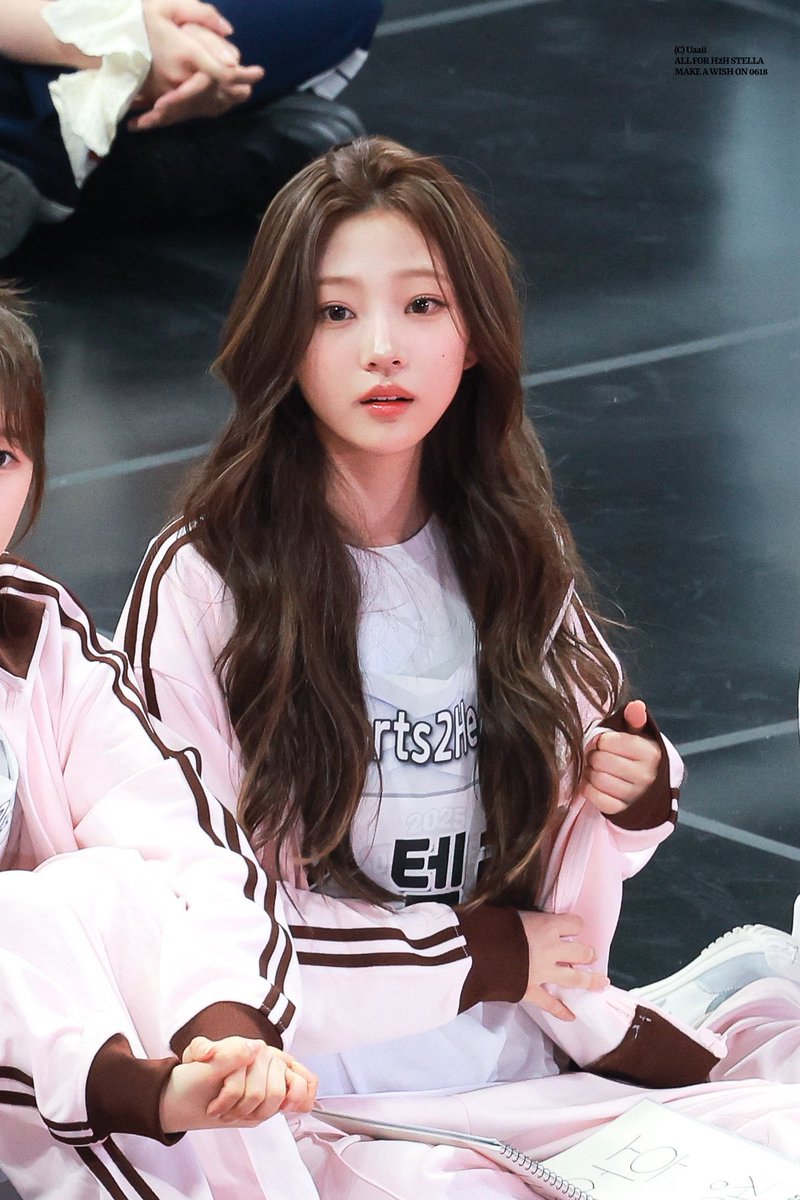 다현이 아육대 사진만 봐도 너무 아름다와서 기대하게됨.......... 🤯