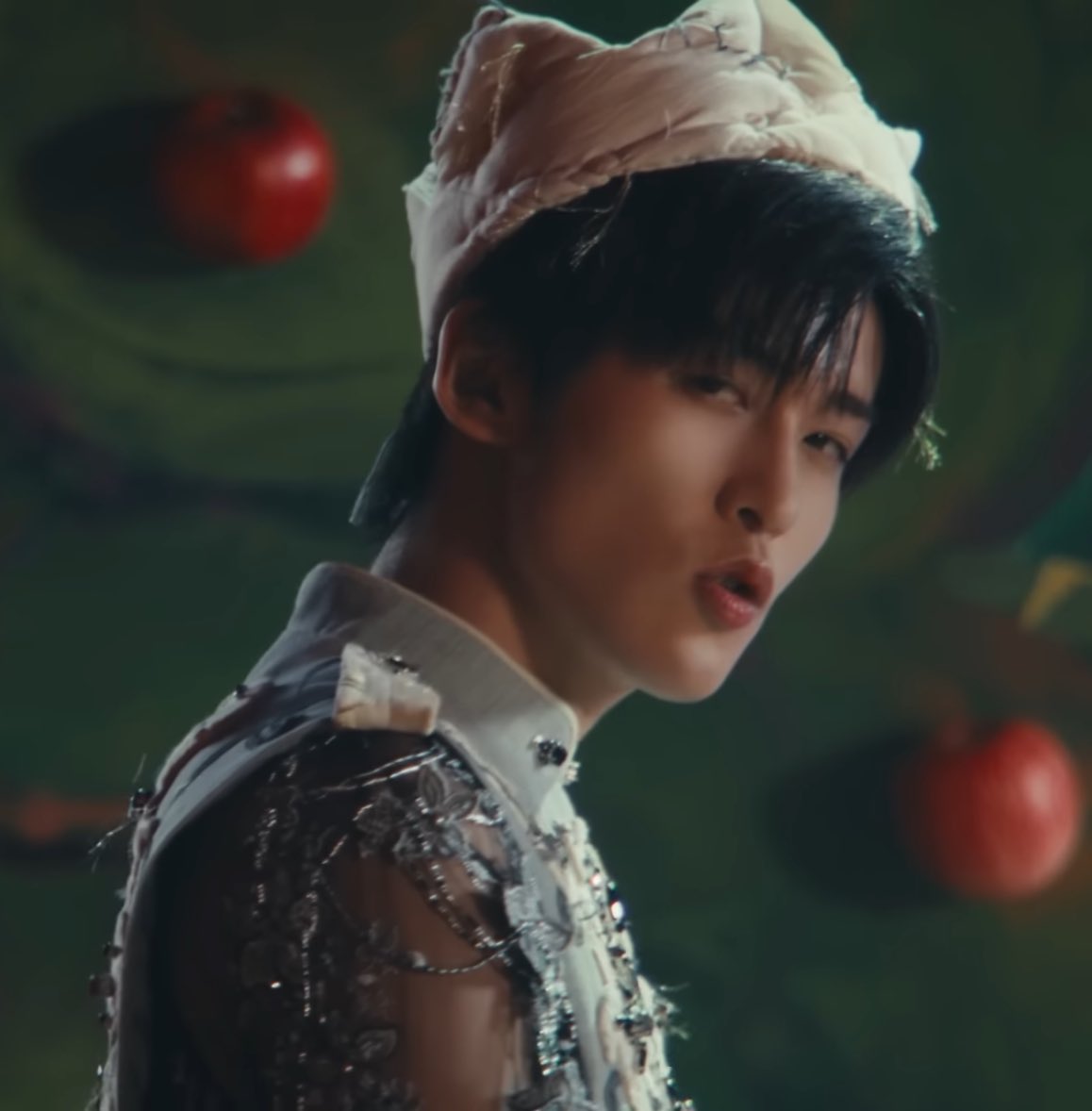 Man 目黒蓮 BIGすのチル TRUE LOVE MV 衣装 服 Snow Man 目黒蓮「TRUE LOVE」MVすのチル衣装 - メルカリ