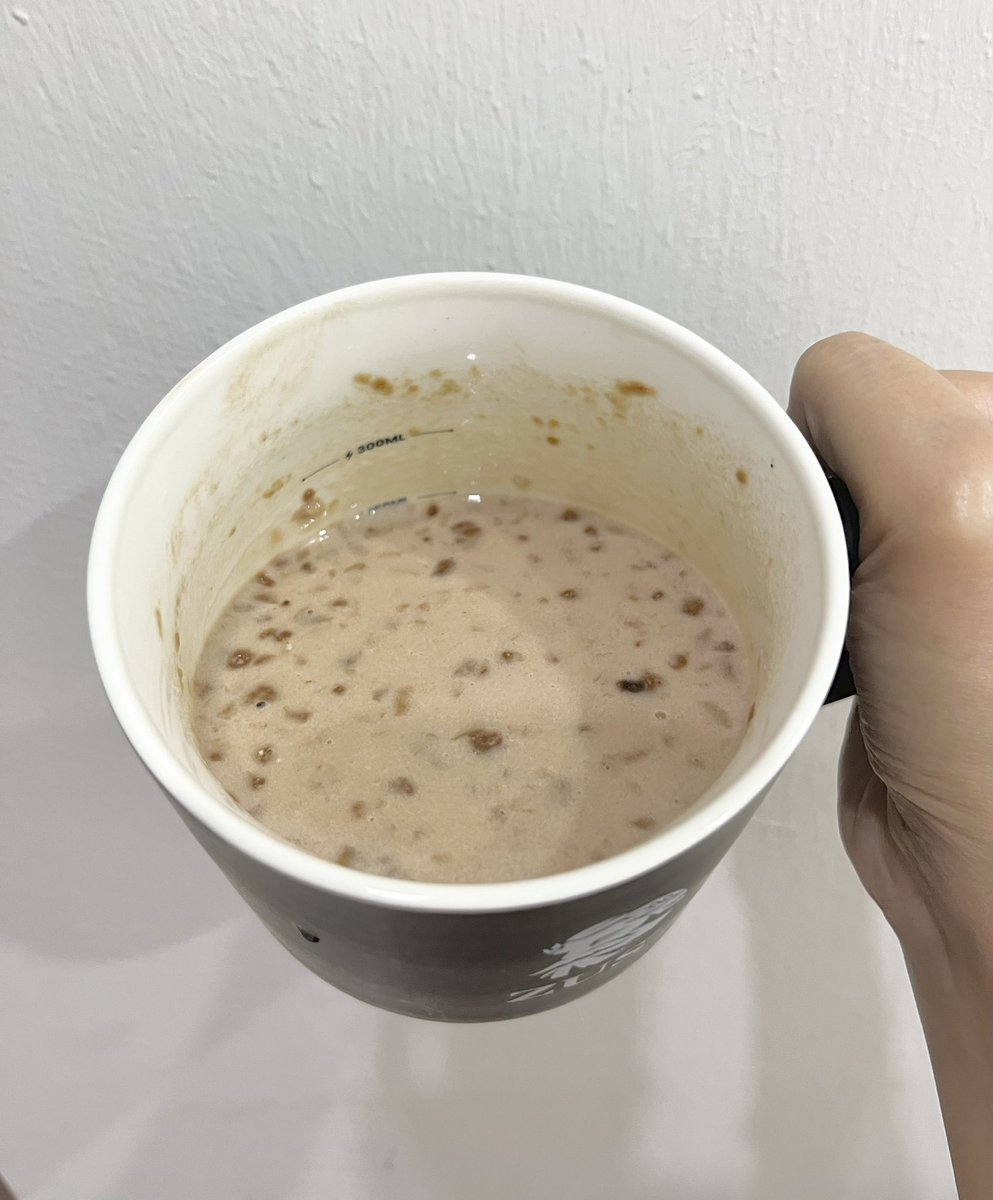 theothermimi_'s tweet photo. Tiap2 pg minum 1 mug meal replacement + 2 biji telur confirm tengahari dah x mkn nasi. Kyg sampai ke petang.

Air ni boleh bg tenaga &amp; buat rasa kyg tu tahan lg lama bantu bakar lemak. Also tinggi serat so boleh control selera mkn kita seharian. 

https://t.co/VxHrLlf7nR https://t.co/H1fi3XiPCP