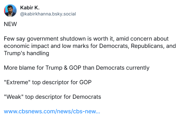 kabir_here's tweet photo. Amit shutdown and persistent econonmic concerns, Trump approval rating back to its low point this term

New lows among women/White people/Trump voters

Marks on handling inflation also at low point, and just half say he's doing what he promised

More here: https://t.co/49hjqYAbaA https://t.co/Oe3S5Txbwx