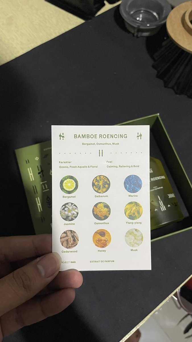 naufalprj's tweet photo. WTS Project 1945 Bamboe Roencing, 90% up, preloved
Extrait de Parfum
Notes: seger, green, citrusy, honey, musk.
Free ongkir, bisa oren https://t.co/cDm9udd7Wu
