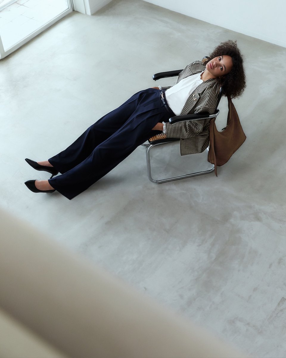 voguejp's tweet photo. オンスタイルを格上げする、流麗なライン。美脚へ導くGUタックワイドパンツの秘密
https://t.co/JSx86ZKOPV

#PR https://t.co/c6LEReMLtb