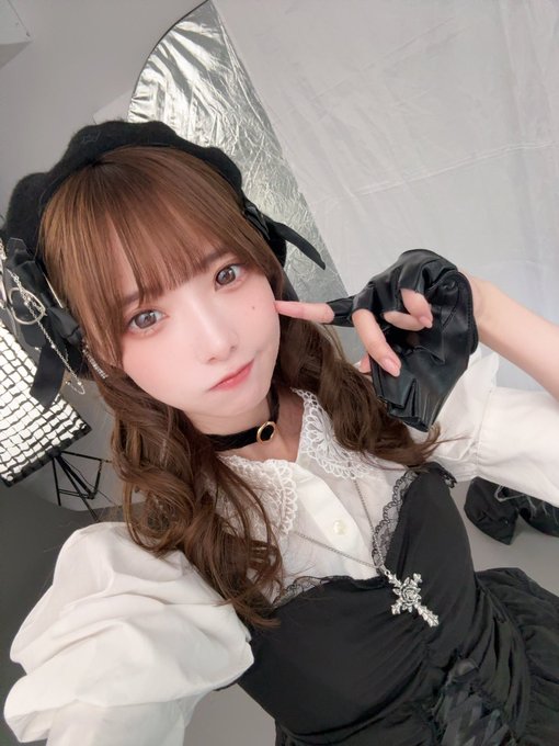 Twitterのコスプレ画像15