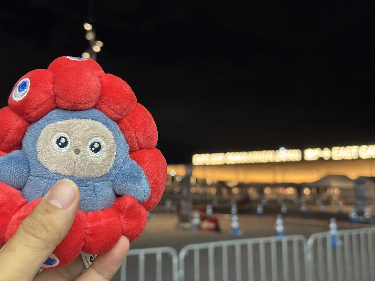 21時過ぎまでいたから帰りやばそーでちゅ！と思ったけど割と早く帰れたでちゅ(前回比)

そういえば明日は平日だからでちゅかね、ご主人様はお仕事サボって明日も万博でちゅ🙄