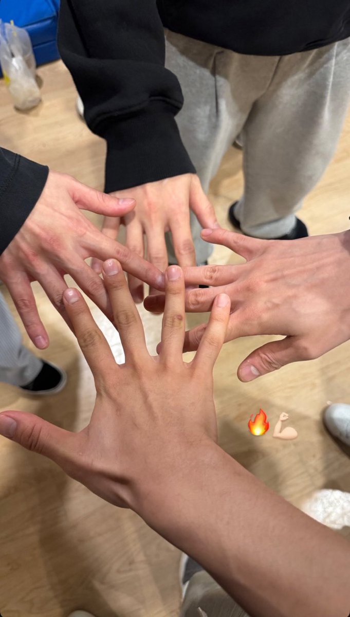 dan_yul_1116 tweet picture