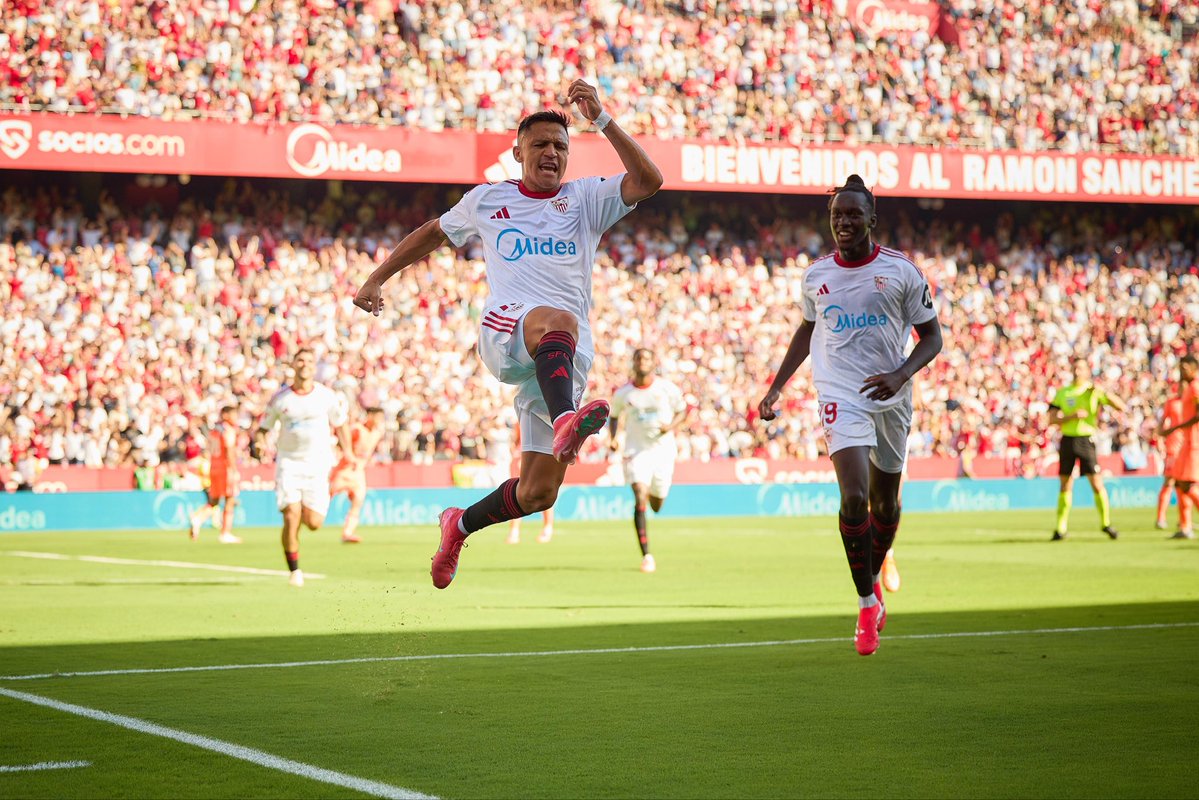 SevillaFC_ENG's tweet image. 🖼️🔟

#SevillaBarça