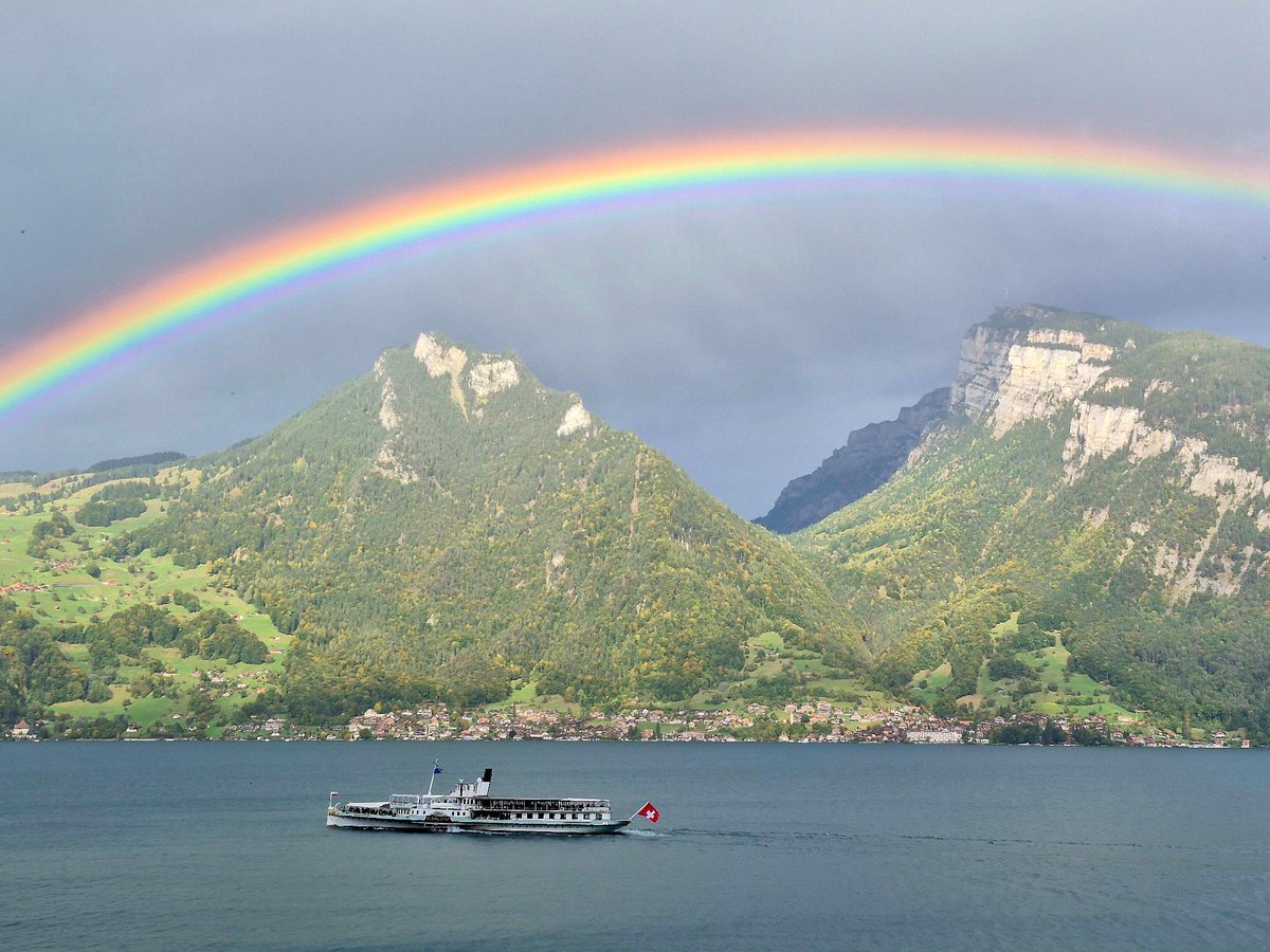 meteoschweiz's tweet image. Zwischen Freitag und Samstag zog Sturmtief #Amy über Nordwesteuropa hinweg. Welche Regionen waren besonders betroffen? Und was waren die Auswirkungen auf die Schweiz? Im #MeteoBlog ziehen wir Bilanz. 👉 meteoschweiz.admin.ch/ueber-uns/mete…
Quelle: EUMETSAT / Meteo Meldungen, MeteoSwiss App