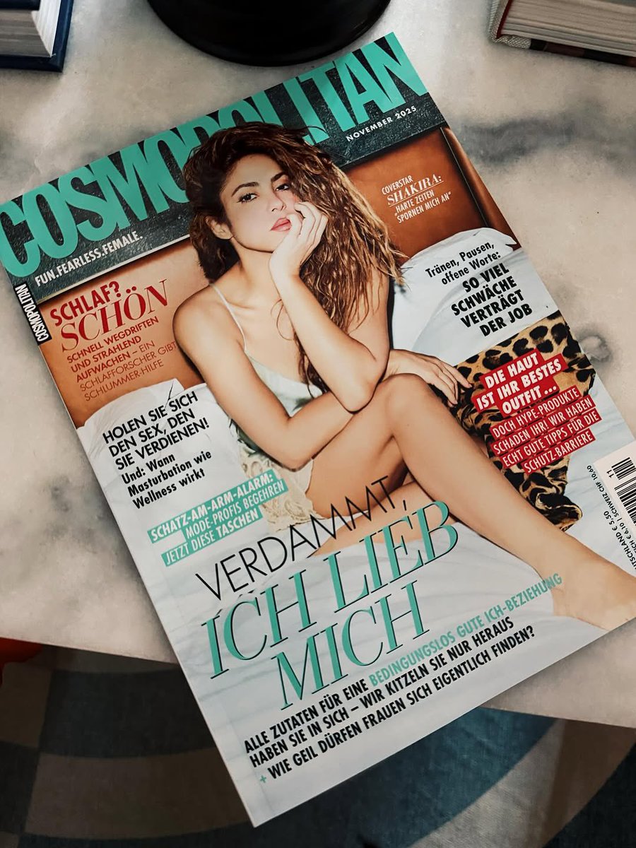 ShakiraPeru's tweet photo. Shakira será la portada de Cosmopolitan Alemania - Noviembre 2025.

#shakira #cosmopolitanmagazine https://t.co/ncmiTfqa0s
