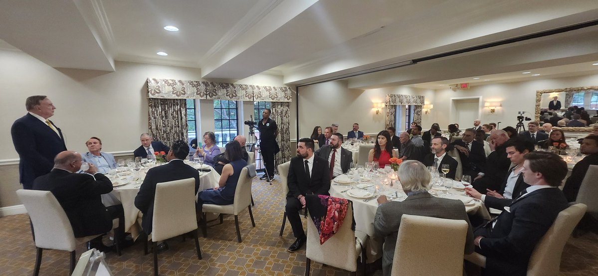 TheNatConvo's tweet image. 🚨#TheNationalConversation launches in #Dallas, with fantastic guests & insightful discussion forging a new path forward. The #uniparty must be defeated 💪
#AmericaFirst 🇺🇲🦅
thenationalconversation.org