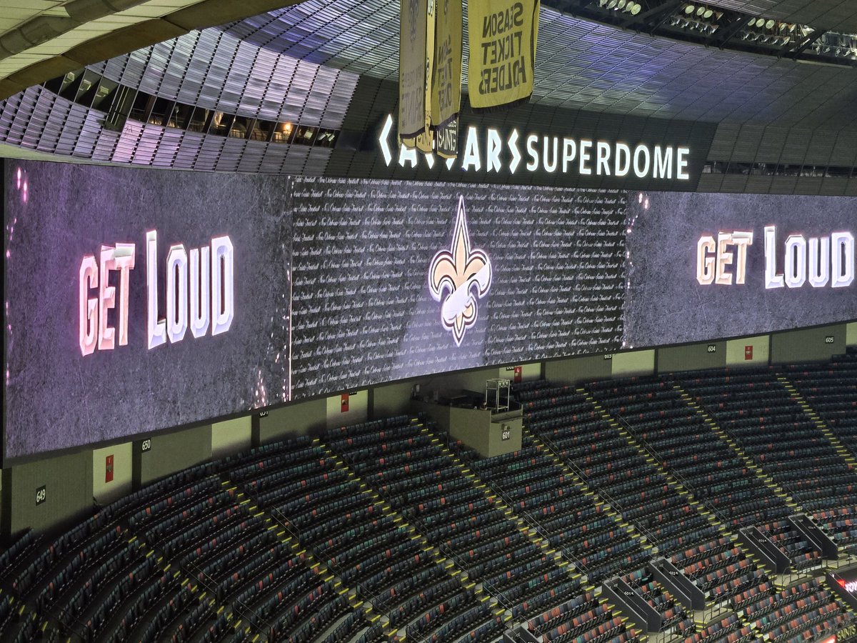 JohnDeShazier's tweet photo. We here.
Where you?
#LetsGetOne https://t.co/KBzhuYA1c7