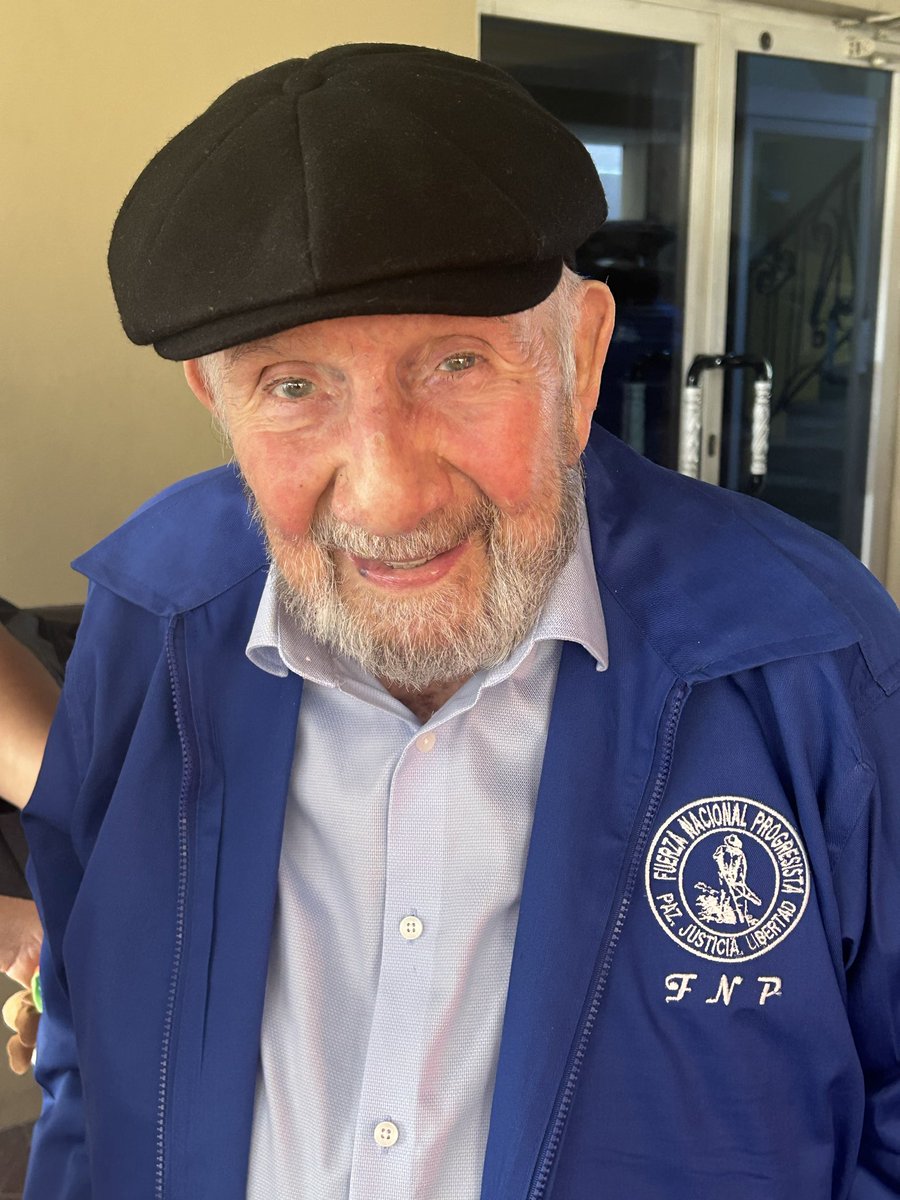 El Fundador, Guía y Presidente Ad Vitan de la Fuerza Nacional Progresista..