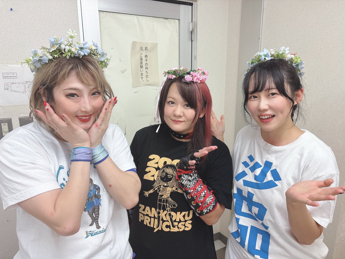 sayaka_gtmv's tweet image. #ChocoPro 板橋大会ありがとうございました！真琴さん中森さんとのチャンピオンタッグでビシッと決めてやりましたが、代償として胸が死にました……いつかソイくんの左腕をへし折りたいと思いますえへへ。