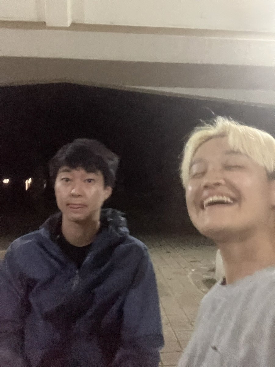 reireimerii's tweet image. 明日ラスタ①②③公演全部出ます！
そのネタ合わせ中！