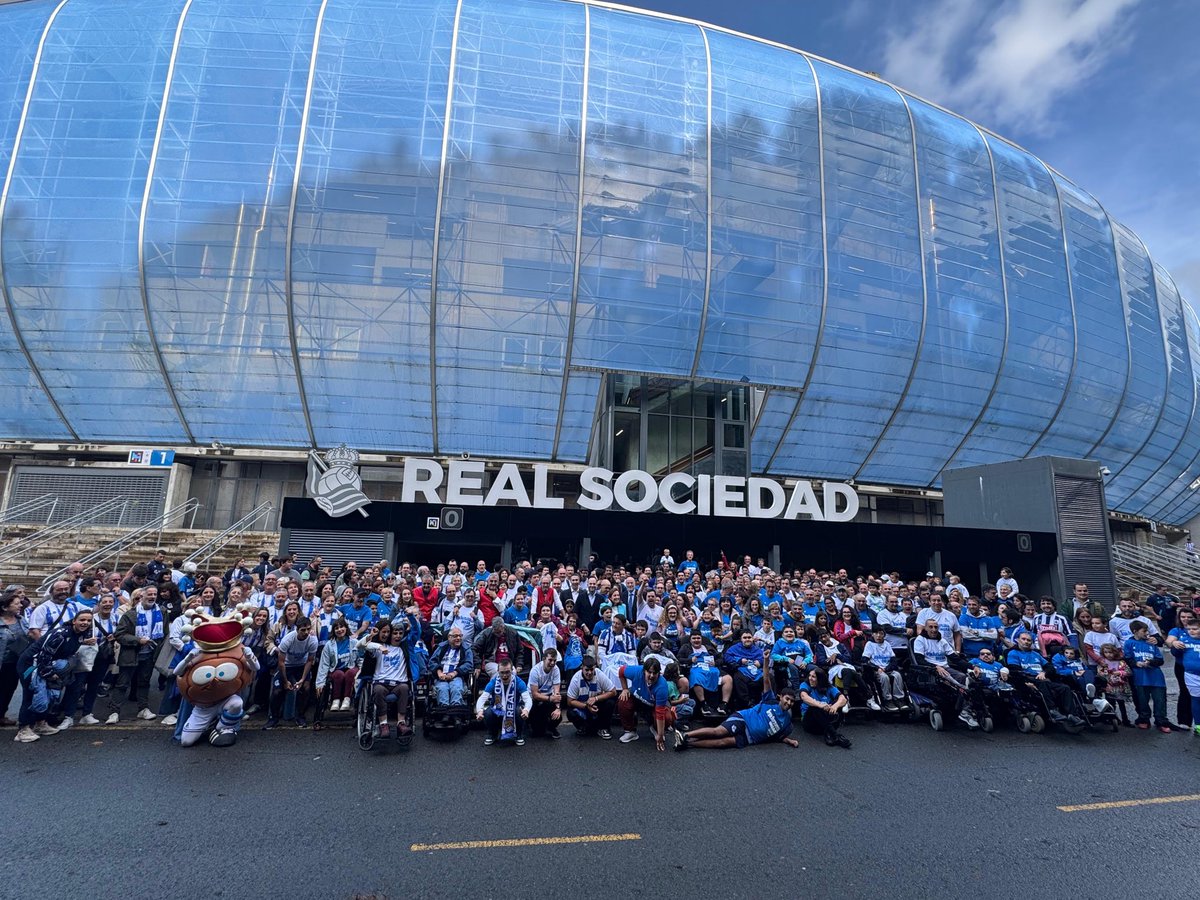🔛 En marcha el partido más inclusivo en Anoeta ✨

#RSFundazioa