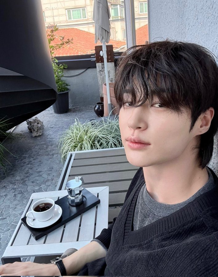 selamat berlibur dan berkumpul bersama  keluarga wooseokii, aku udah tadi kumpul2, happy nya double deh🥰