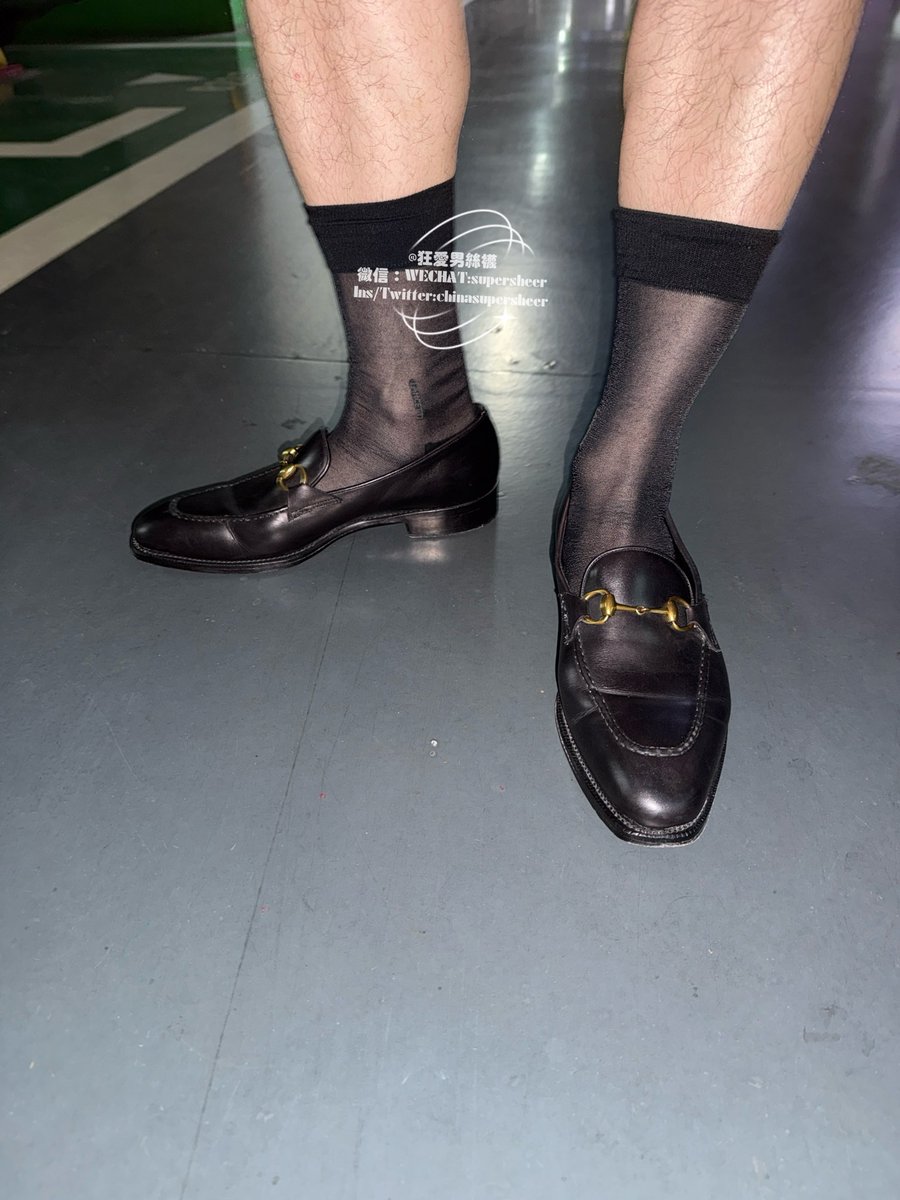 chinasupersheer's tweet photo. Allow me to present the fashion of my father’s generation back in the 90s
#mensocks #sheersocks #sheersox #男絲襪 #男丝袜 #西装 #正裝 #mensocks #dresssocks #suit #suits #dandy #dandystyle #formaldress #ナイロソックス #紳士靴下
#나일론양말 #동성애 #게이 #남자양말 https://t.co/CMFqNJSTJ0