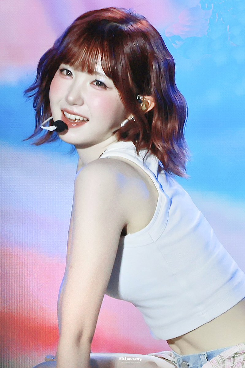 생일 축하해🎀 ഒ ྀི ͚ɞ̴̶̷ ·̮ ɞ̴̶̷ ͚ ྀིᡘ❤︎ ⠀⠀ #히토미 #HITOMI