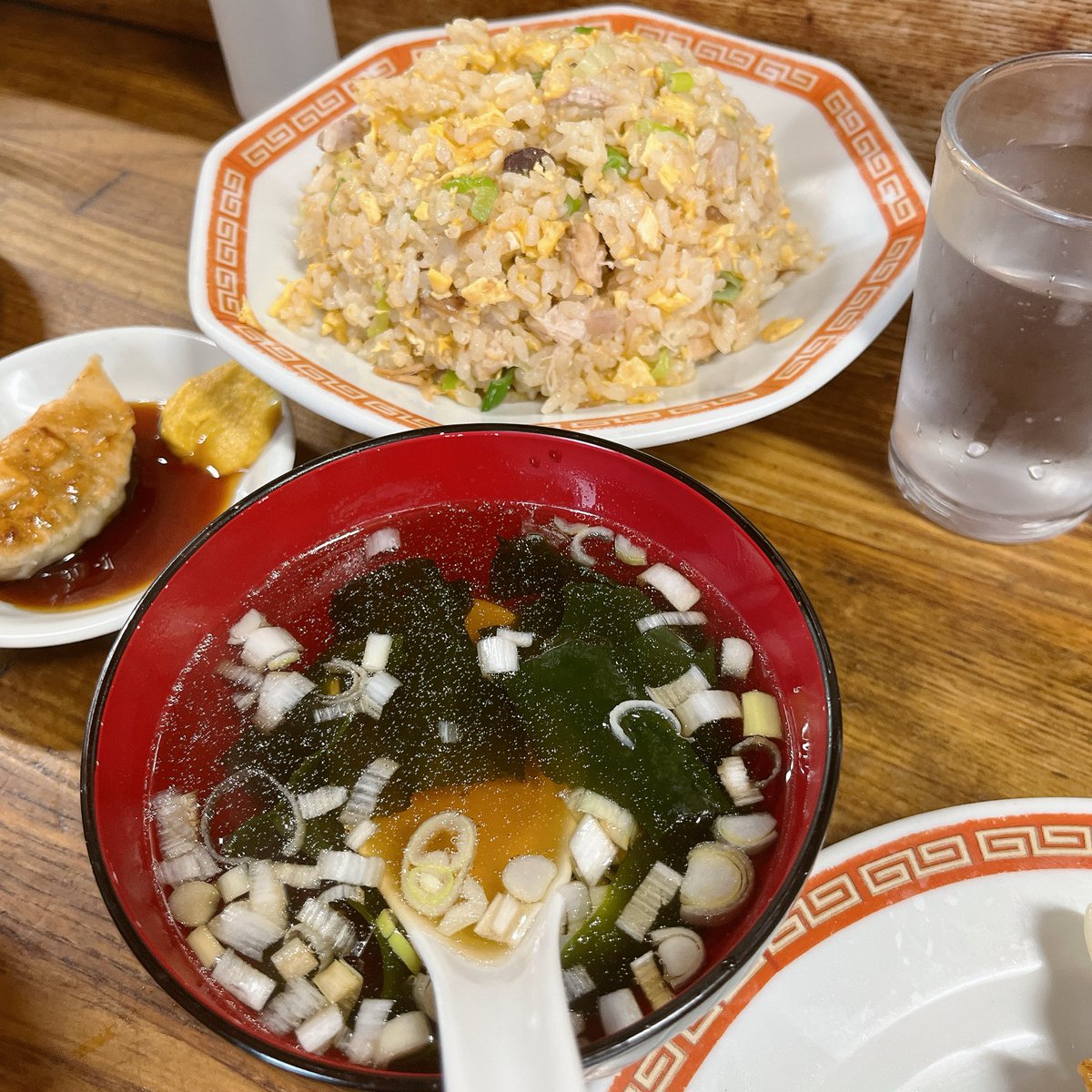 yukyukyukz's tweet image. 亀戸餃子は最高なんだよな