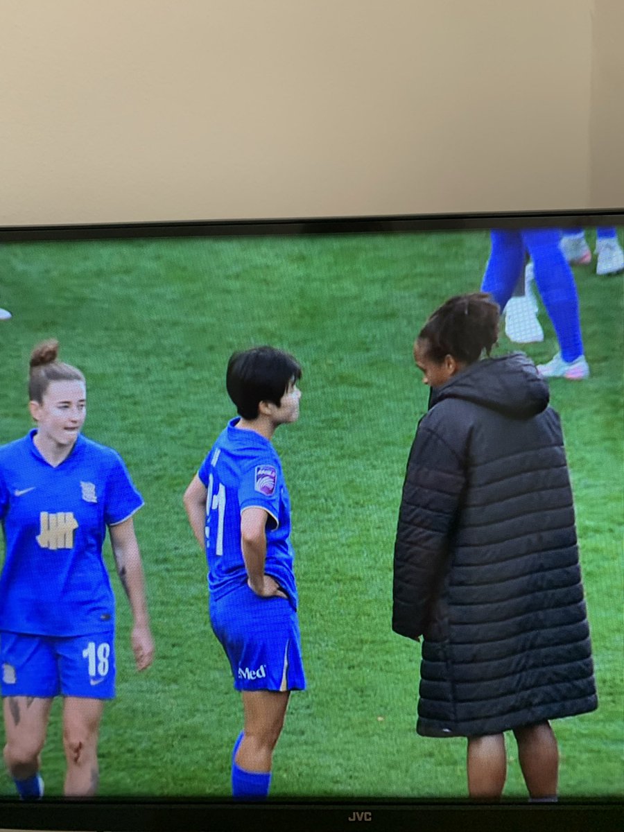 HGT_Chelsea's tweet image. Great game that #WSL2 can see both teams do well in the #WSL

Also 🎶 Ji So-yun she’s unbelievable 💙