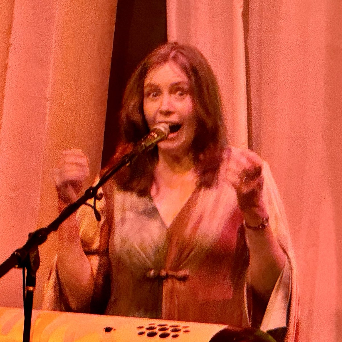 sarahmcquaid's tweet photo. Thanks to the gobo projection on the backdrop, I had a perfect #AdamAnt #warstripe on my face last night at #SomersetAbbey #MadisonME! See FB & IG for full report. Now looking forward to playing #CadenzaFreeport #FreeportME TONIGHT, #EastportArtscenter #EastportME Weds, -> https://t.co/y5qyMQLqj8