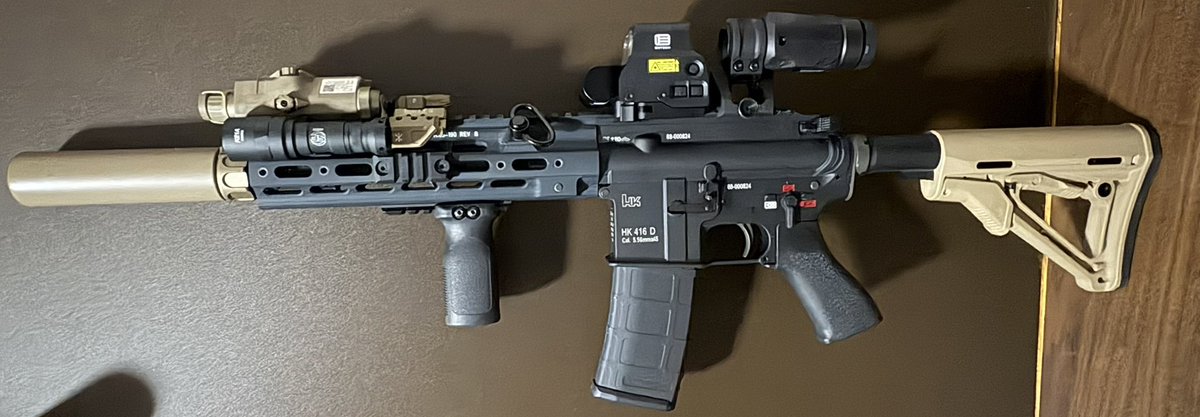 某ドラマ風のHK416Dが8割完全したw
いろいろチグハグ感はあるけどw