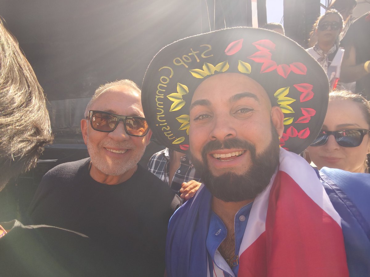 lachy77's tweet image. Hoy en la apertura de las Fiestas de la #Hispanidad @GloriaEstefan ha enviado a los cubanos un mensaje; todo mi apoyo, y que les den en #España muchas oportunidades a la comunidad migrante cubana, ha afirmado el icono de la música 🎼...