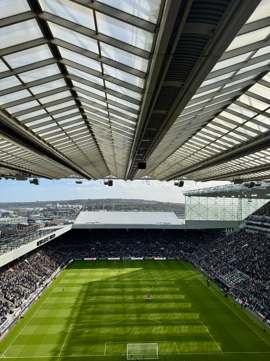 Lauren Evans tweet media