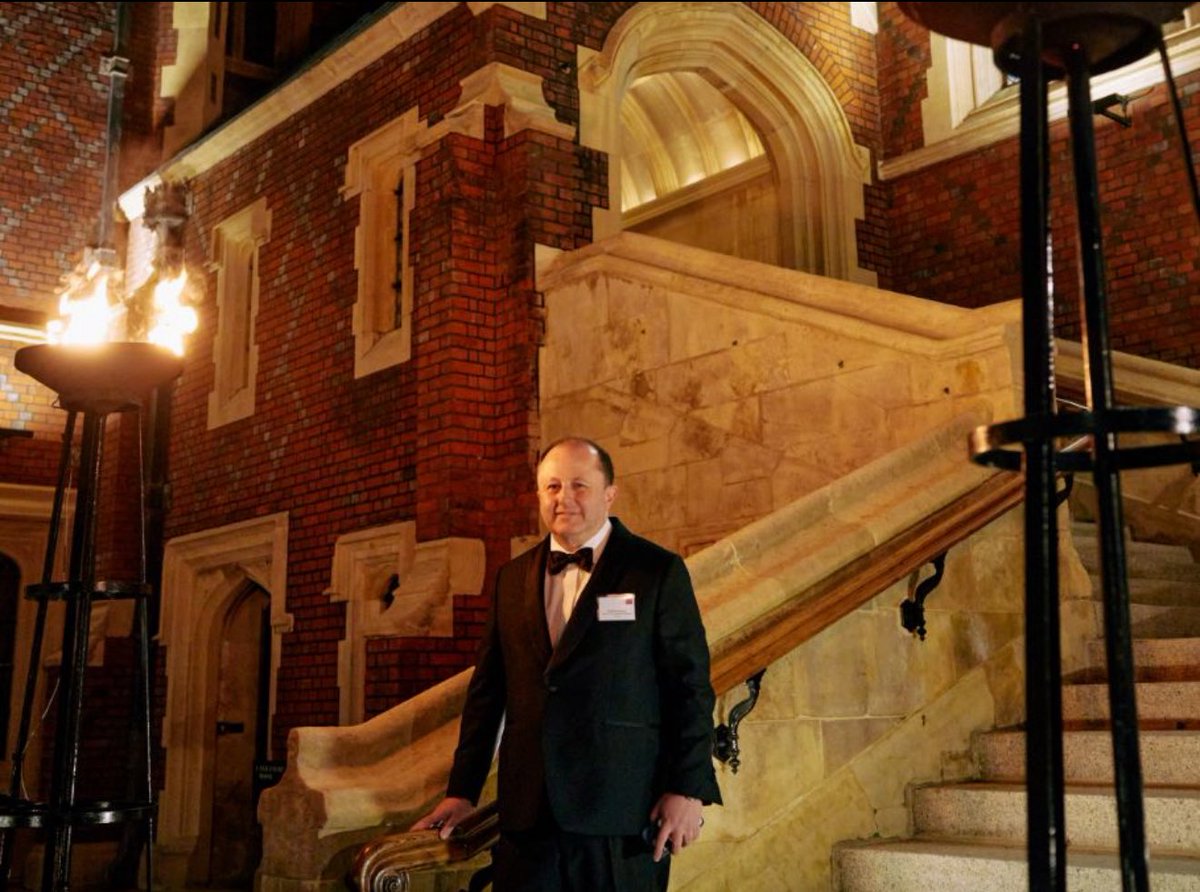 plugmann's tweet image. What if ? Yes, everything starts with a thought.
Create your own path, go to communities which appreciate your presence and never look back. #2026