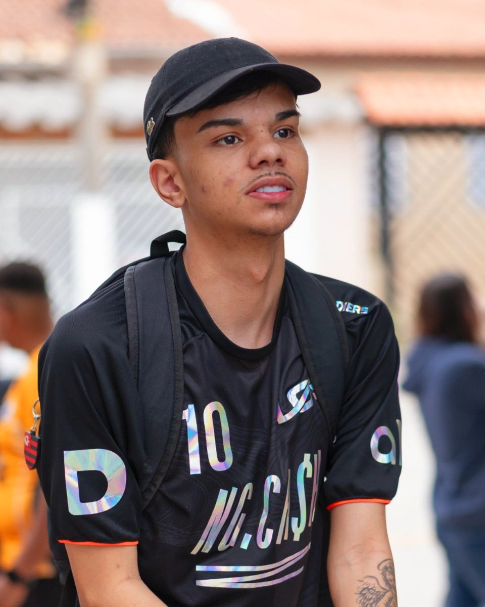 portaldalosgg's tweet image. Estamos prontos pra mais uma jornada em busca do bi campeonato brasileiro 🙏🧡🇧🇷

#goLOS #FFWSBR