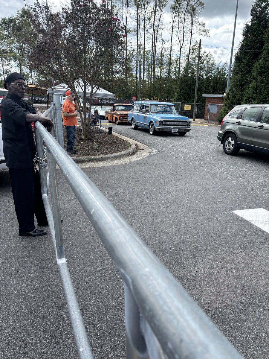 ldijames's tweet image. Cars rolling in  for Homeruns and Hotdogs Car Show at Glenn! Today at 2 pm!