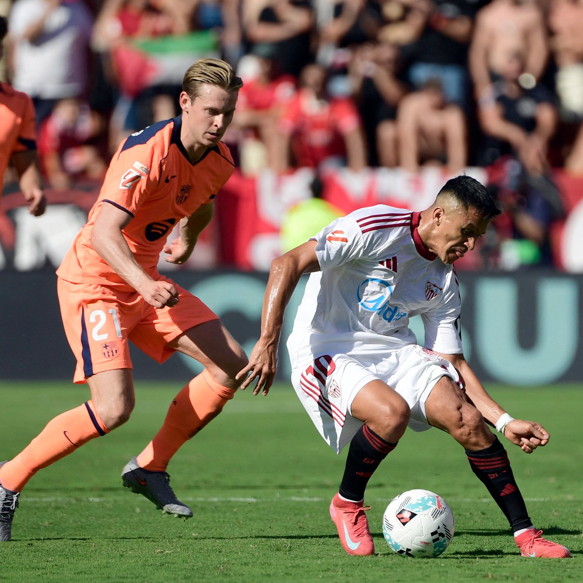 La inexorable 
La ineludible 
La inevitable 

𝕃𝔸 𝕃𝔼𝕐 𝔻𝔼𝕃 𝔼𝕏 🇨🇱