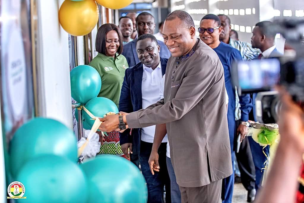 Rashid Pelpuo (@rashpelp) on Twitter photo Representing the President at the Civil Service Employees Assistance program Representing the President at the Civil Service Employees Assistance program