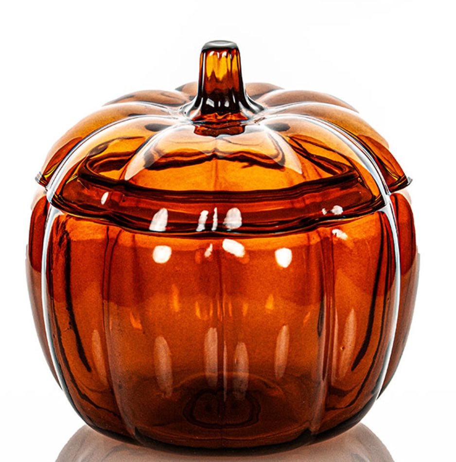 ChaoticallyWrit's tweet image. Here’s  another #clearthelist giveaway!

For this contest, guess how many individual pieces of candy corn can fit into a 70 ounce glass container!

Put your ONE answer along with your classroom list in the reply;  closest guess without going over wins!

Winner(s) announced 10/8!
