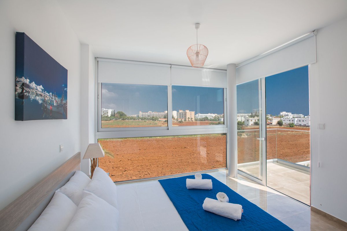 TravelClubElite's tweet image. Villa Mustafa Cyprus

From £735pp

Villa Mustafa is a luxurious villa located in the popular resort area of Protaras and is just an 11-mins walk to the beach and to a vast selection of bars, restaurants, and shops.

Call 0800 707 6229 to save

#WinterSun

link.viewtrip.co/iV-Y