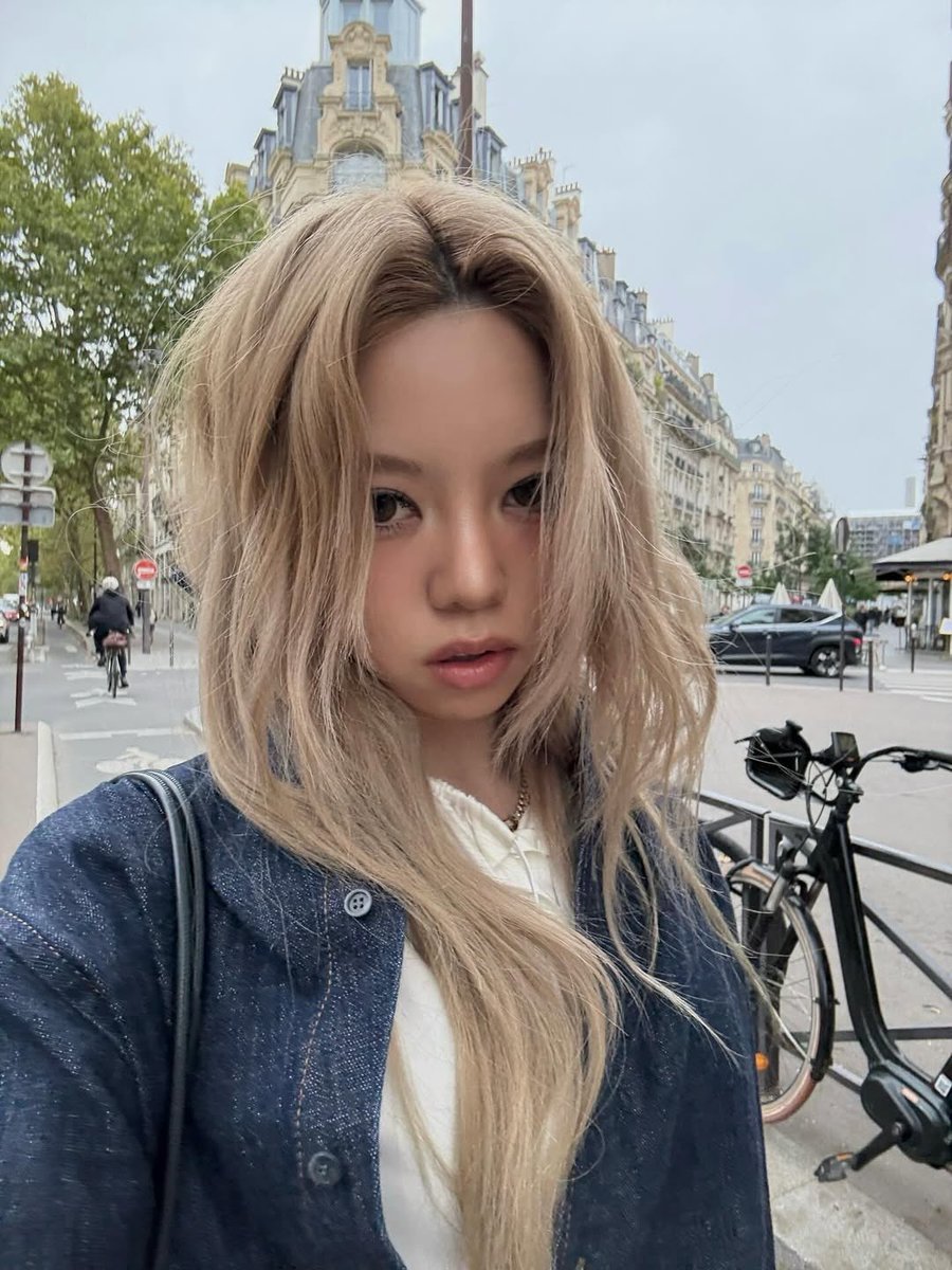 GLOBALBAILEY_'s tweet photo. [INSTAGRAM] 251005

@.baileysok instagram update

“@.LoeweOfficial #loewe #LoeweSS26 “

#ALLDAYPROJECT #ADP #올데이프로젝트 #BAILEY #베일리 https://t.co/KrRy0lbOcA