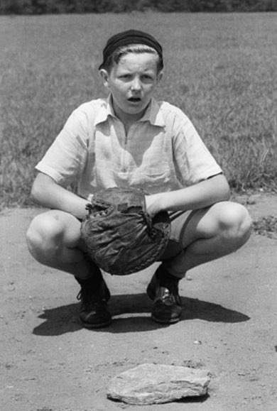 BPatsBaseball's tweet photo. Happy Birthday to the Assistant to the Head Coach, Doug Ireland! @Dougireland5 

Here he is as a youngster. https://t.co/KKeSHxnCbL