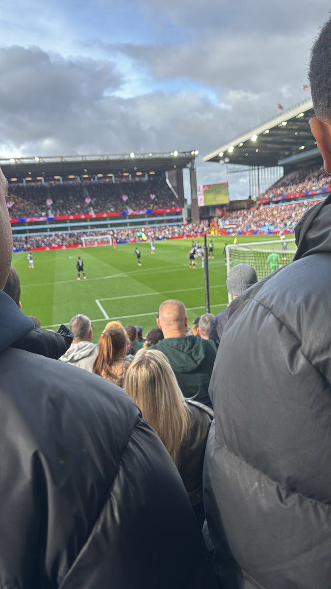 Beers 🍺
Villa Win⚽️
More Beers🍻
Great Sunday ☀️
#avfc