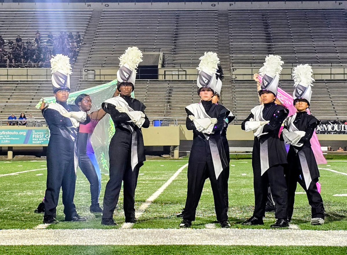 trhsband tweet media