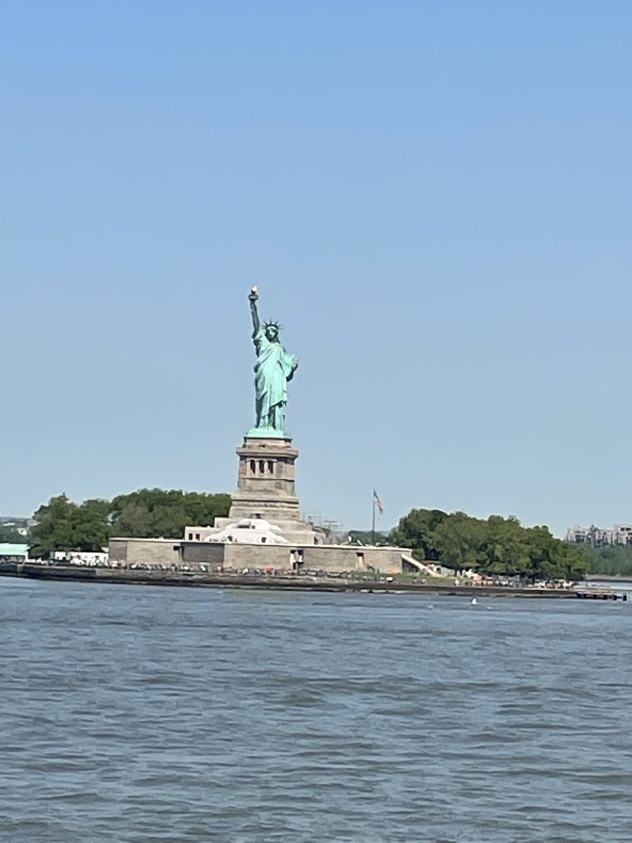 SchmidTuncay's tweet photo. @NewYorkCityDE Das war beste idee haben wir sehr gut benützt https://t.co/faOtvYm09c