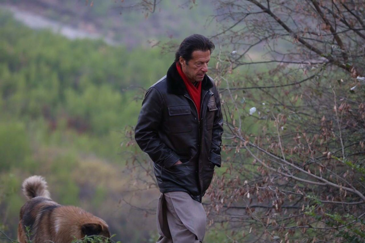 Inaya_Ch205's tweet image. قوم کا یقین اور عزم اور آپکی جرات اور اللہ پر کامل ایمان ہمیں اندھیروں سے نکال کر پھر سے روشنی کے سفر پر روانہ کرے گا۔ ہزار سال جئیں @ImranKhanPTI 
#سالگرہ_مبارک_ہو_خان_صاحب
#HappyBirthdayImranKhan