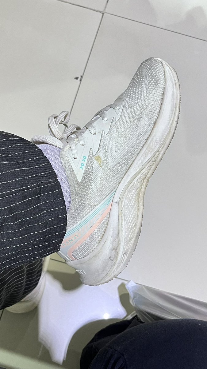 Love kanky🫶🏻 dipake seharian jalan pun enteng gak bikin cape