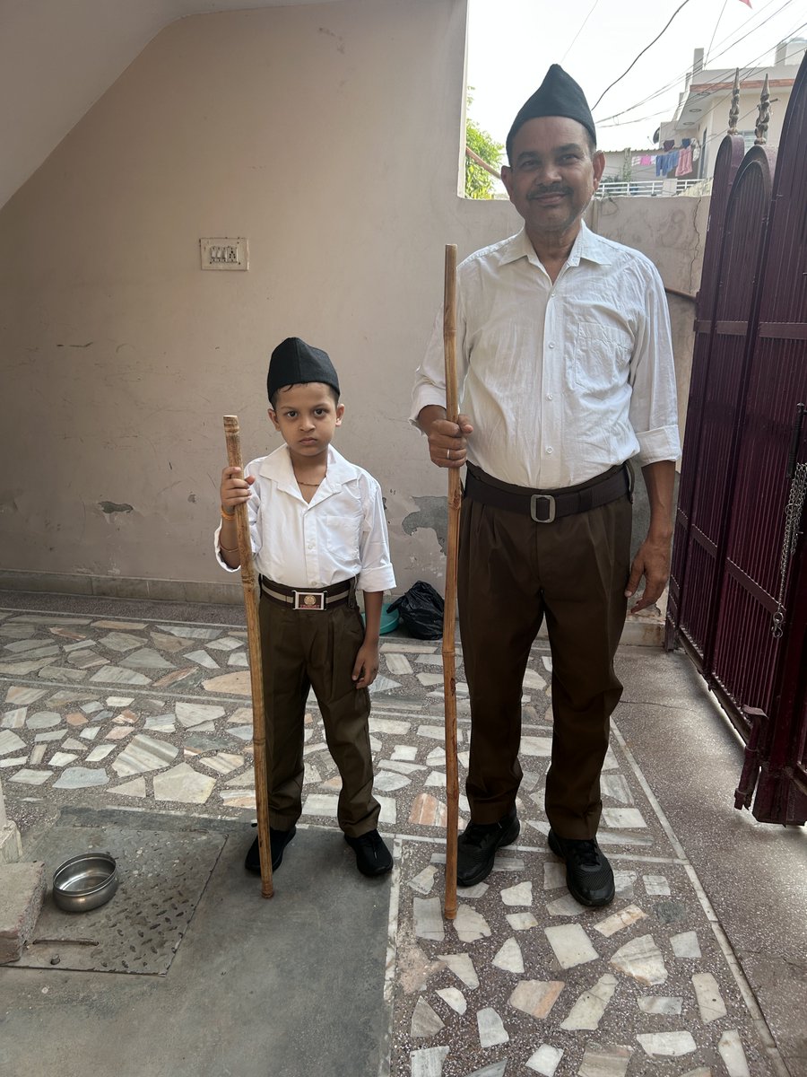 RaviBPande's tweet photo. RSS 100 yrs celebration..
Today My Son and My Father go to the sakha and celebrate this moment.
Really Proud https://t.co/OkHKu8hbLG