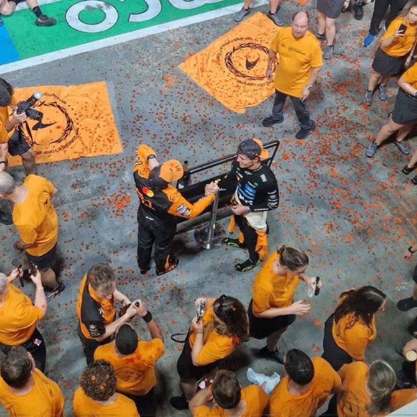 I love landoscar so much guys I love them both so much they mean so much to me I don't care that you hate either of them they're so dear to me I'm so autistic about them please I love them so mcuh